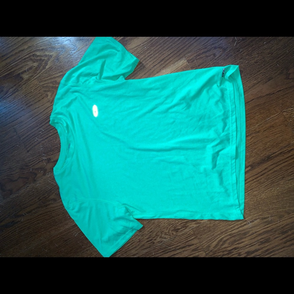 Boys Champion T Shirt - Size M